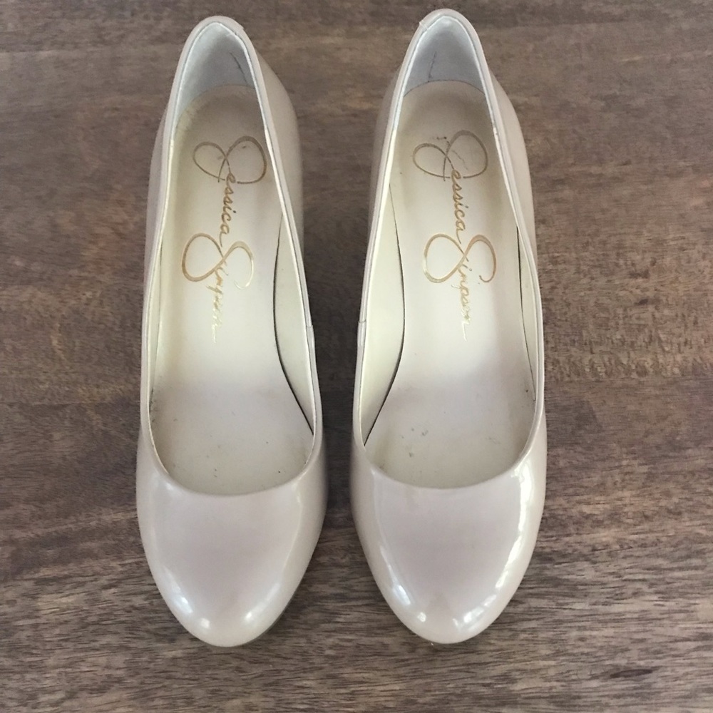 Jessica Simpson nude wedge